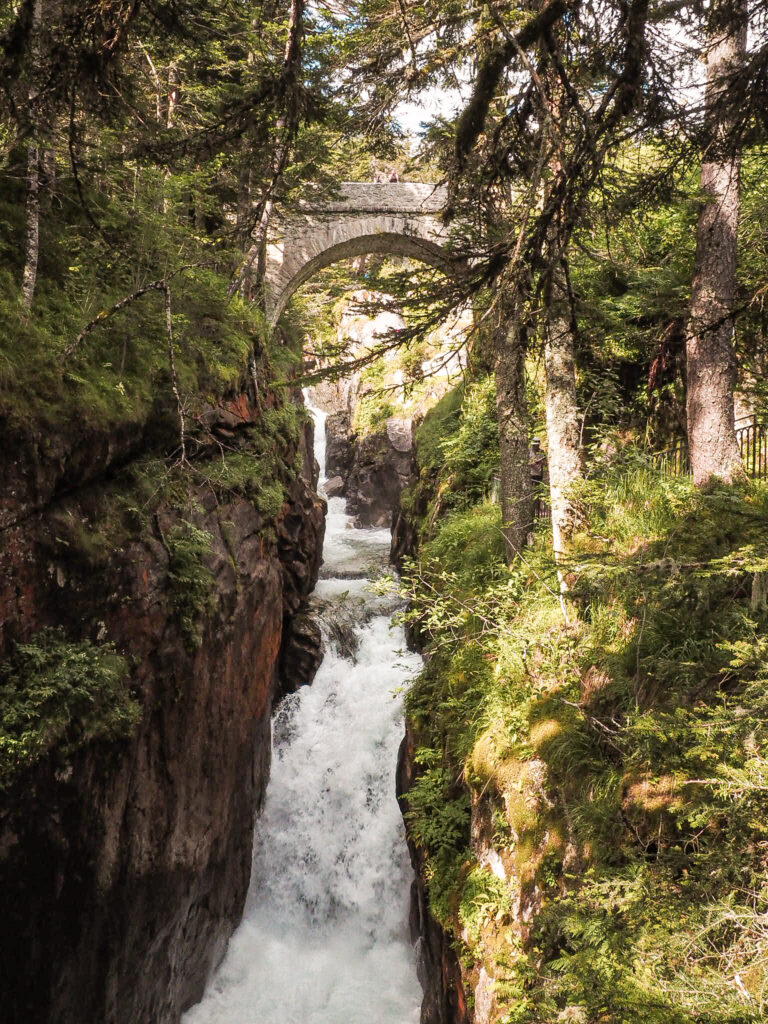 Pyreneeën, wandelen, hiken, bergen, Frankrijk, France, vakantie, roadtrippen, auto, kamperen, zuid Frankrijk